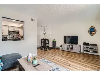 Photo #4: 6369460 Listing