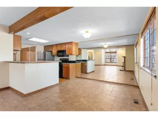 Photo #4: 6371709 Listing 