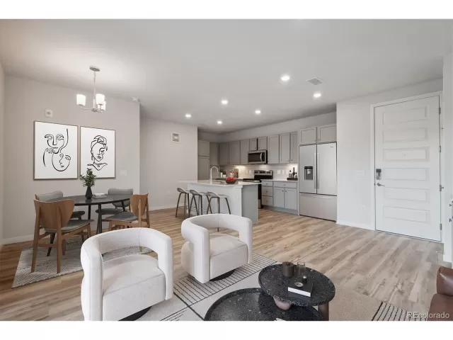 MLS: 6377674 Condo For Sale