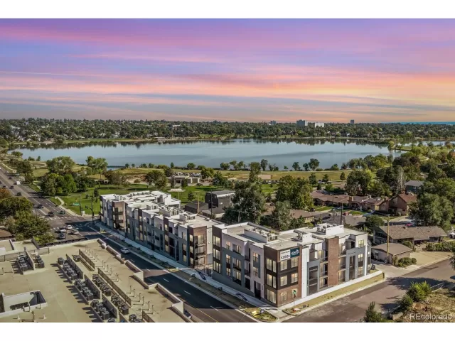 MLS: 6378115 Condo For Sale