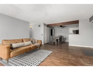 Photo #6: 6380017 Listing 