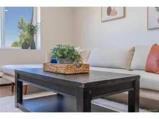 Photo #3: 6381598 Listing