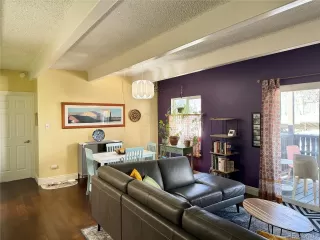 Photo #2: 6382002 Listing 