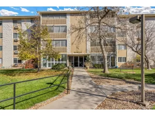 Photo #2: 6386185 Listing