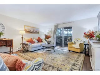 Photo #4: 6386185 Listing