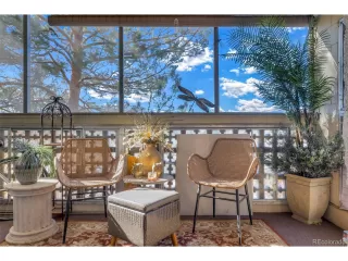 Photo #5: 6386185 Listing