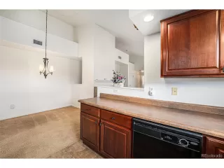 Photo #6: 6386348 Listing 