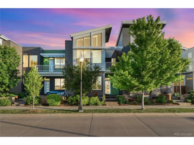 MLS: 6392413 Condo For Sale