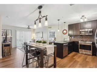 Photo #5: 6393047 Listing