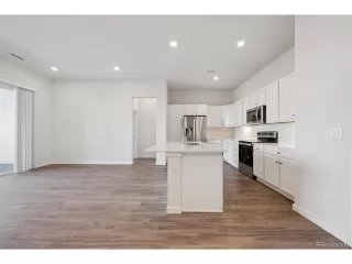 Photo #2: 6394986 Listing 