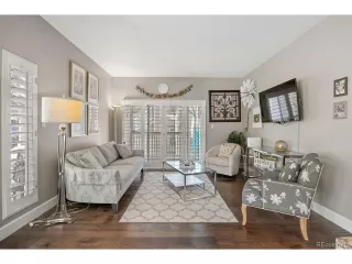 Photo #2: 6403584 Listing 