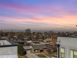 Photo #5: 6406356 Listing