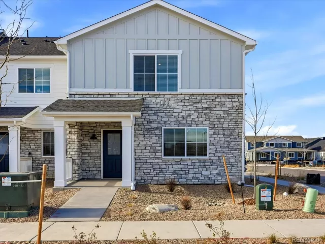 MLS: 6406951 Condo For Sale