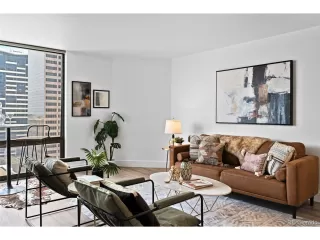 Photo #2: 6407732 Listing 