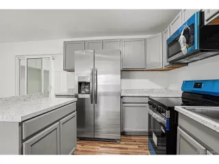 Photo #6: 6409163 Listing