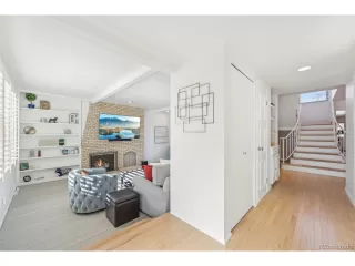 Photo #6: 6410915 Listing