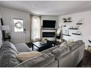 Photo #2: 6412394 Listing