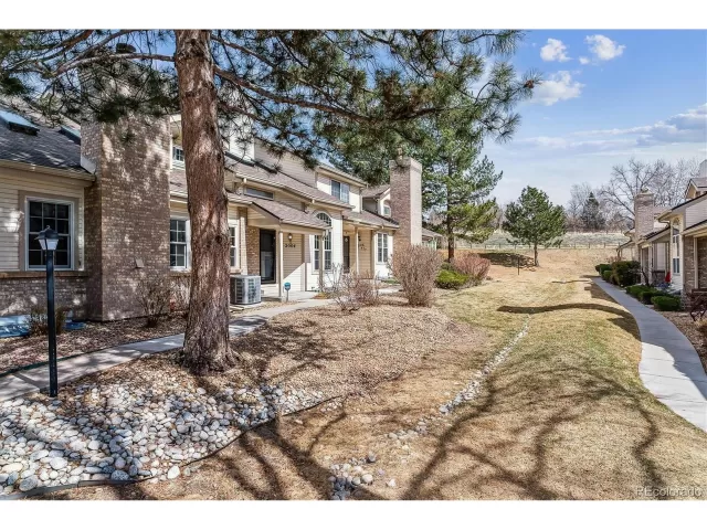 MLS: 6415617 Condo For Sale