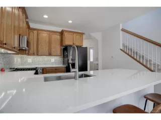 Photo #6: 6416496 Listing 