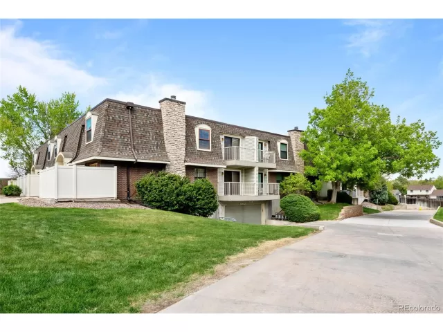 MLS: 6417276 Condo For Sale