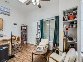 Photo #4: 6420078 Listing