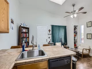 Photo #6: 6420078 Listing