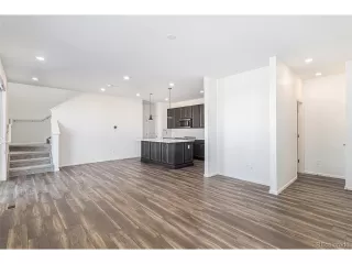 Photo #2: 6420240 Listing