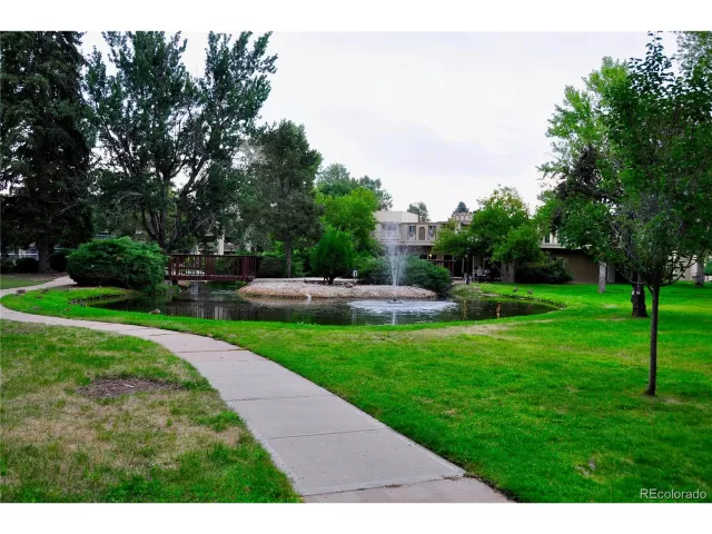 MLS: 6423725 Condo For Sale