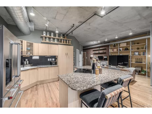 MLS: 6431261 Condo For Sale