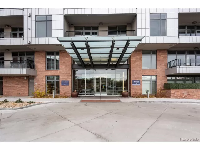 MLS: 6433563 Condo For Sale