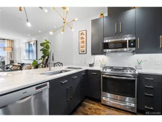 Photo #5: 6433563 Listing