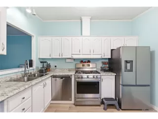 Photo #6: 6434361 Listing 