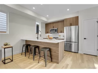 Photo #6: 6435150 Listing 