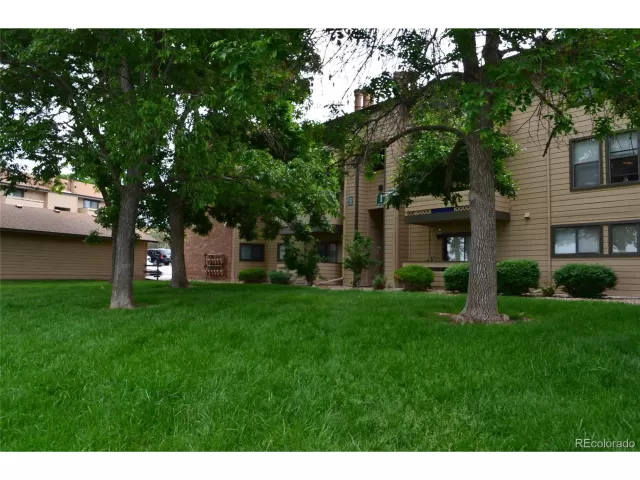 MLS: 6435622 Condo For Sale