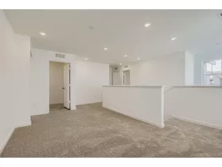 Photo #6: 6436837 Listing 