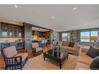 Photo #4: 6436855 Listing