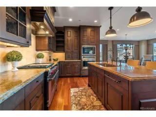 Photo #6: 6436855 Listing