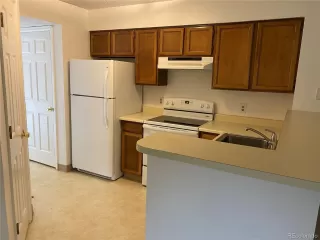 Photo #3: 6441933 Listing