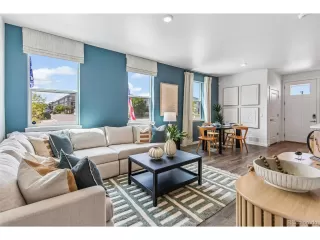 Photo #3: 6444558 Listing