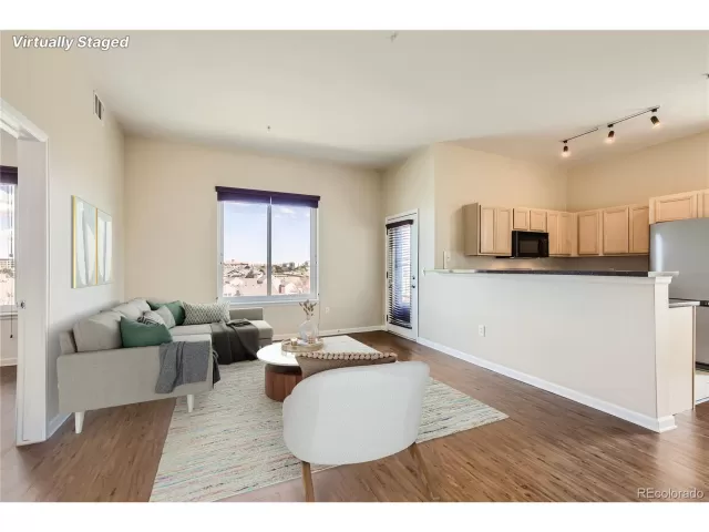 MLS: 6449425 Condo For Sale