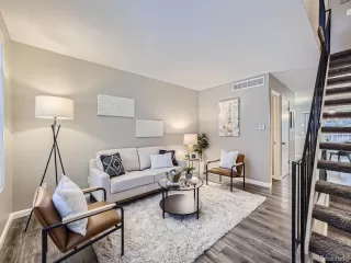 Photo #4: 6450558 Listing