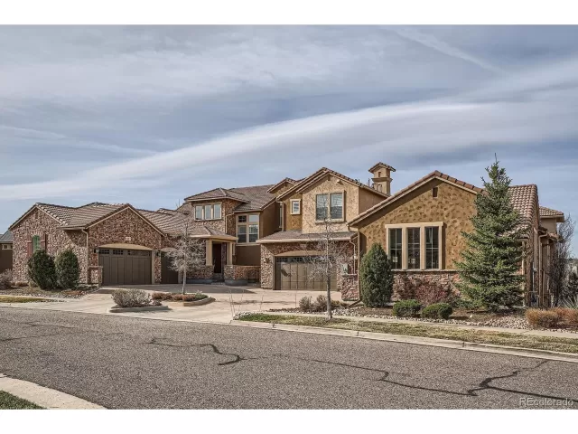 MLS: 6451775 Condo For Sale
