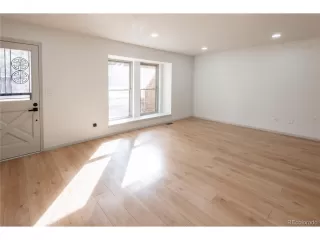 Photo #5: 6453028 Listing 