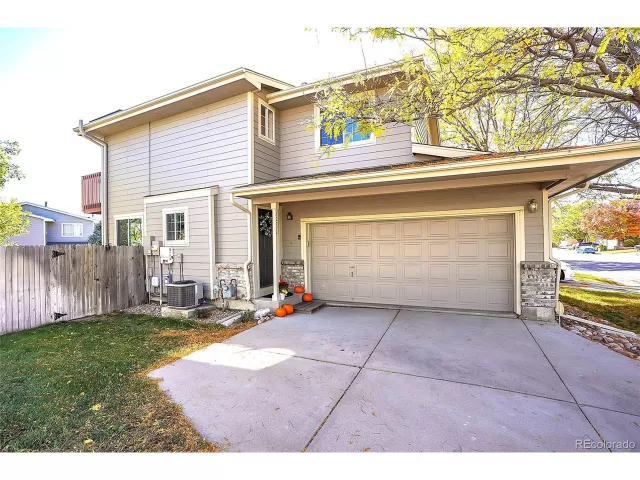 MLS: 6457828 Condo For Sale