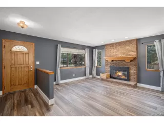 Photo #3: 6457871 Listing