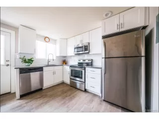 Photo #2: 6458520 Listing