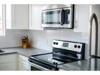 Photo #3: 6458520 Listing