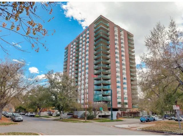 MLS: 6458529 Condo For Sale