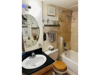 Photo #6: 6459678 Listing