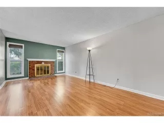 Photo #4: 6459985 Listing